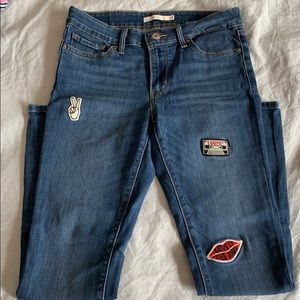 Levi skinny 711